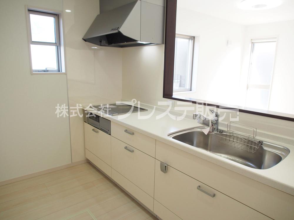 Kitchen. Local photo (kitchen) Popular face-to-face kitchen