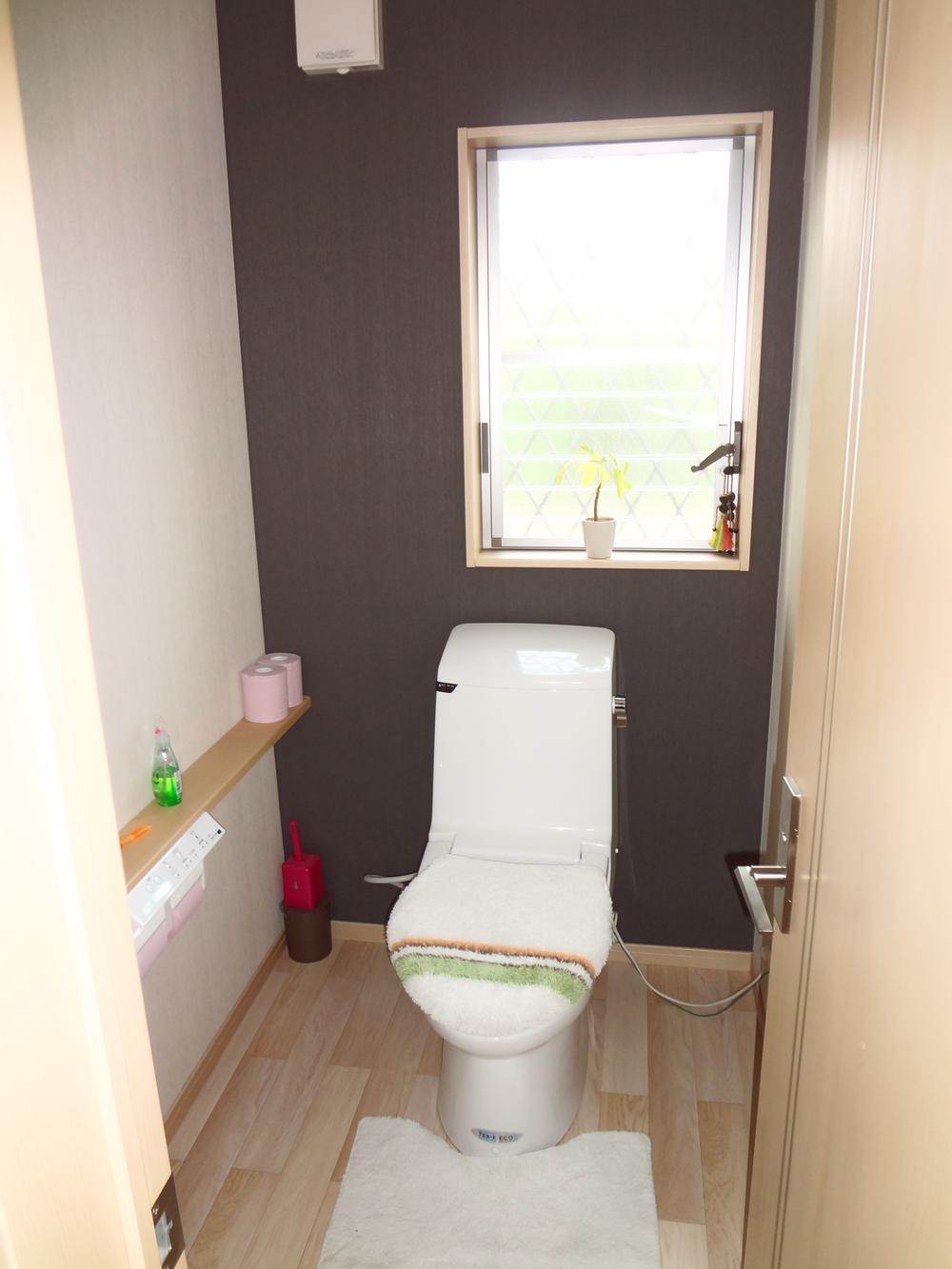 Toilet. Toilet 1.5 tatami