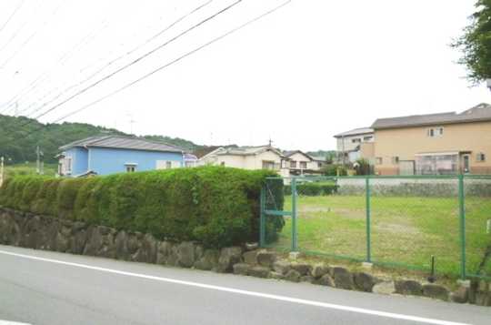 Local land photo. Shin'ikomadai residential area