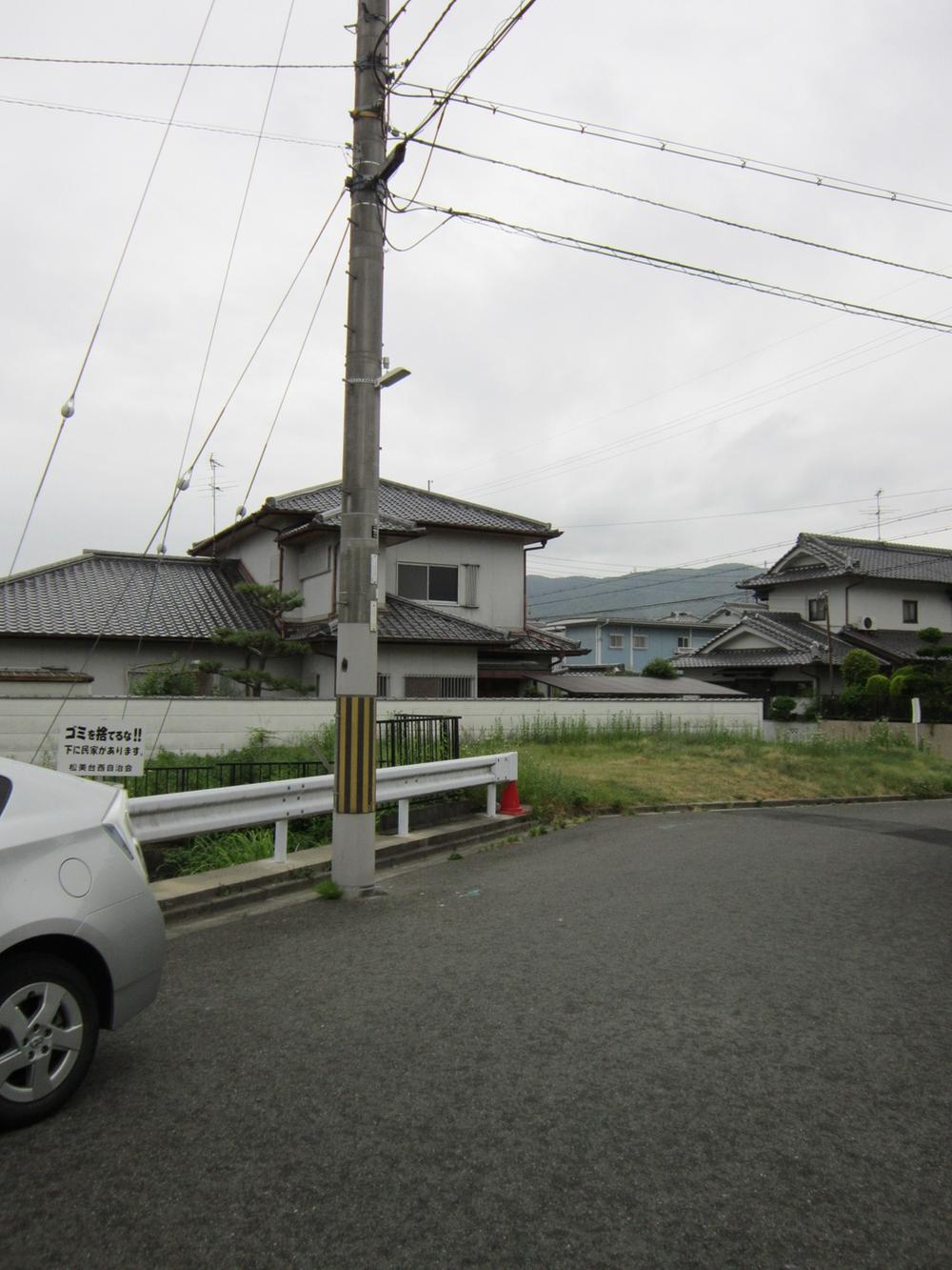 Local photos, including front road. Local (September 2013) Shooting