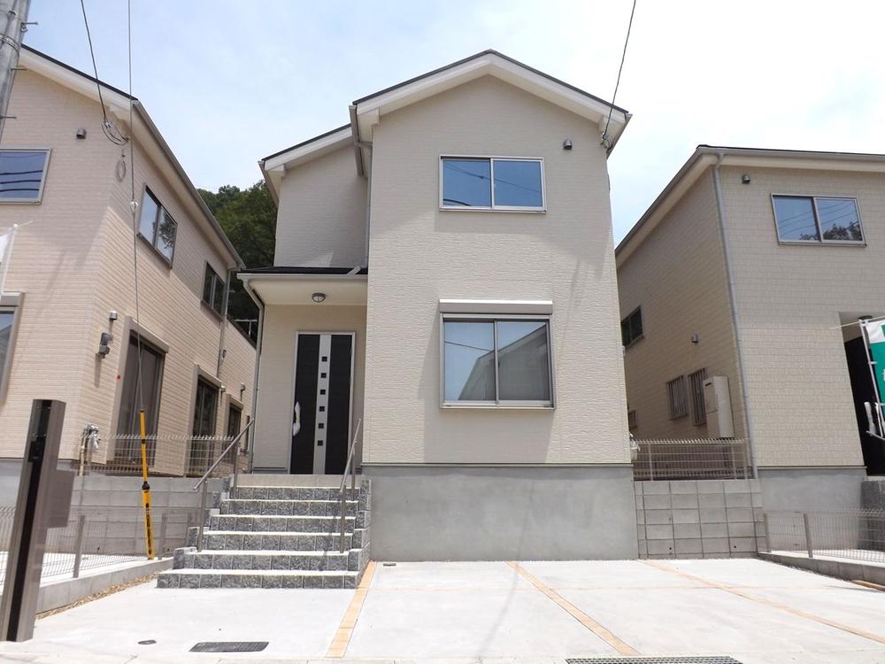 Local appearance photo. 10-year warranty of local photos (appearance) peace of mind! 