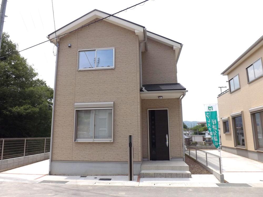 Local appearance photo. 10-year warranty of local photos (appearance) peace of mind! 