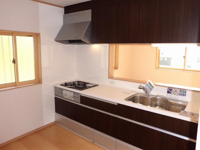 Kitchen. You can cook smoothly there is a large window in the kitchen