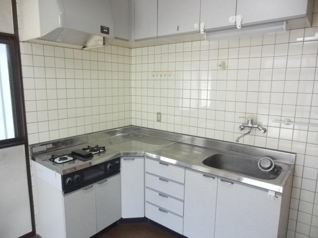 Kitchen. You can leisurely meals