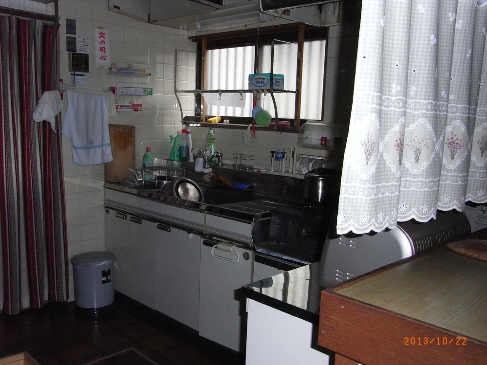 Other. Local (10 May 2013) Shooting Furuya building internal first floor DK