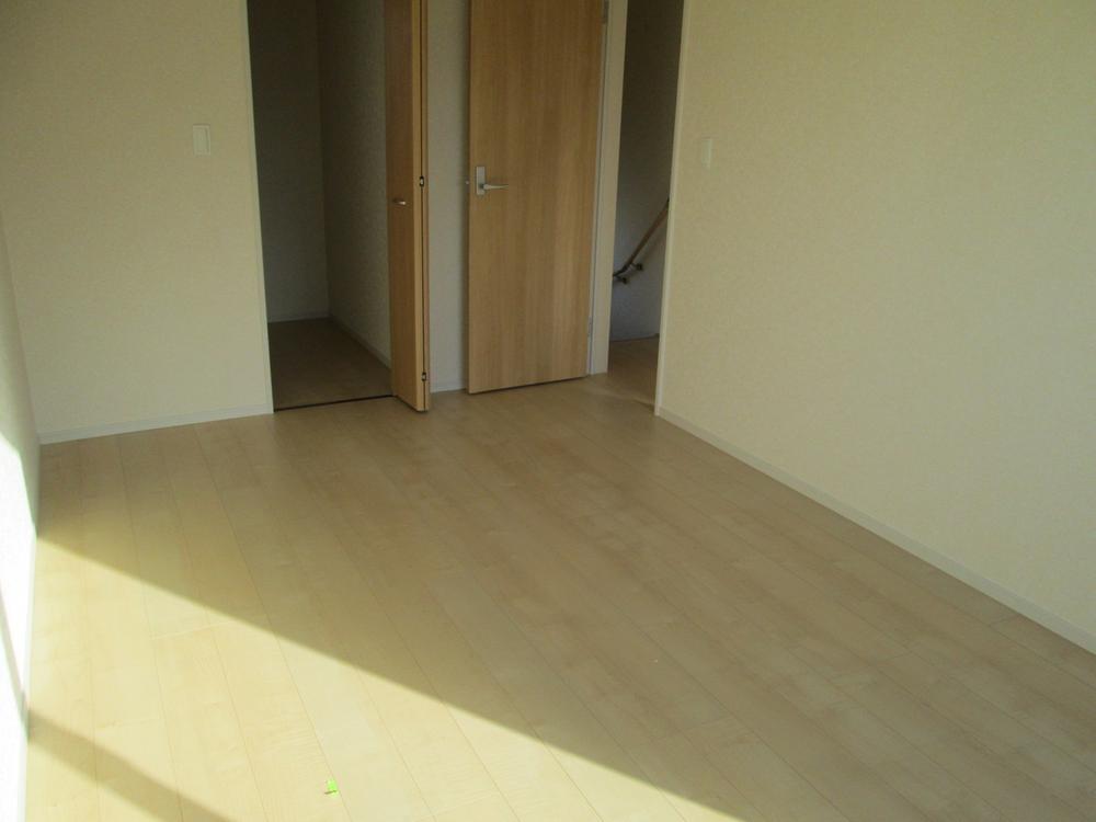 Other introspection. Western style room