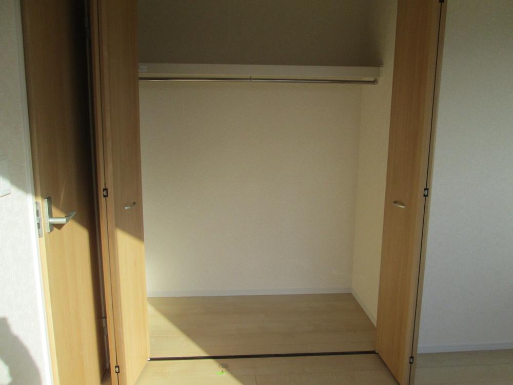 Receipt. All rooms have closet