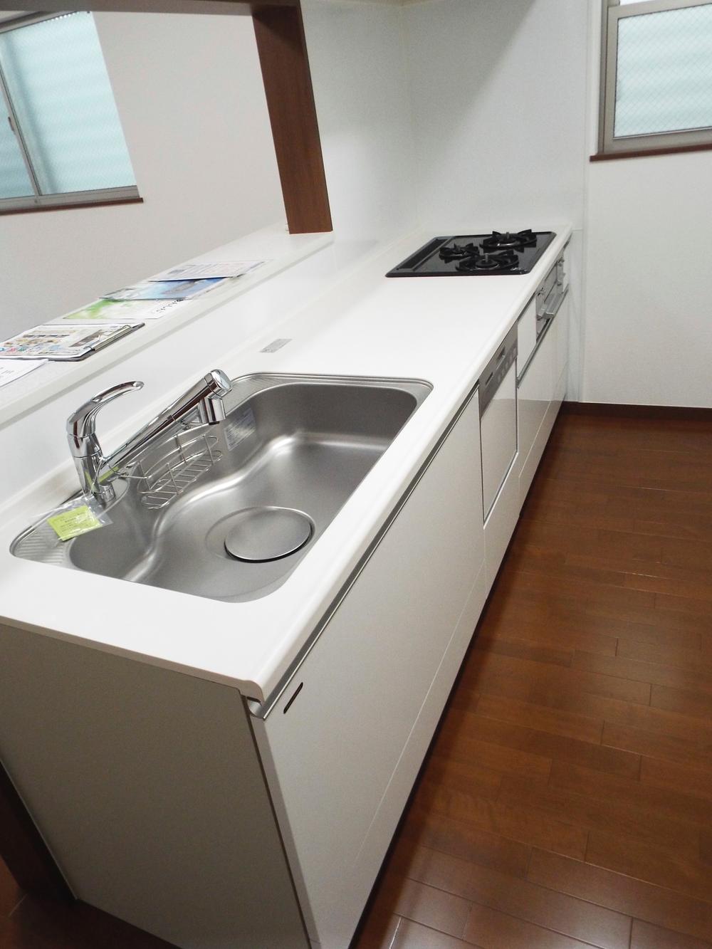 Other. Dishwasher The new model communication with the family while cooking in a clean face-to-face with built-in formula