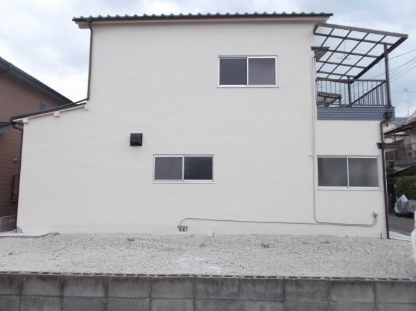 Local appearance photo. Appearance from the east side