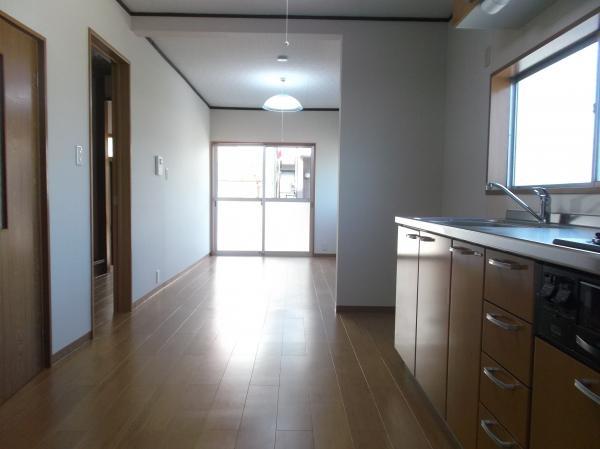 Living. 12 Pledge of LDK