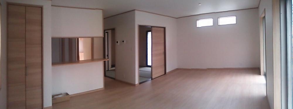 Same specifications photos (living). Same specifications living Non wax floors subjected to durable surface hardening