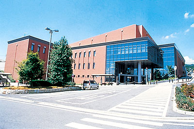 Other Environmental Photo. Misato to Municipal Library located in the 1500m "Shigisan under" Station CD ・ DVD lending of Ya, Introducing such as picture-story show and picture books every Sunday. Every month for children events in the fourth Saturday. Opening Hours, 9:30 to 19:00 (Monday ~ soil), 9:30 to 17:00 (day ・ Transfer holiday)