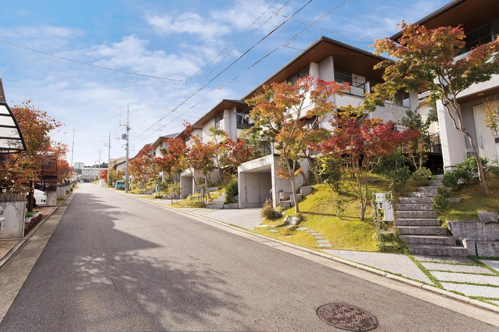 Local appearance photo. The inside of this beautiful city skyline, And a jogging and walking, I would want to feel the nature in the five senses. Local (12 May 2011) Shooting