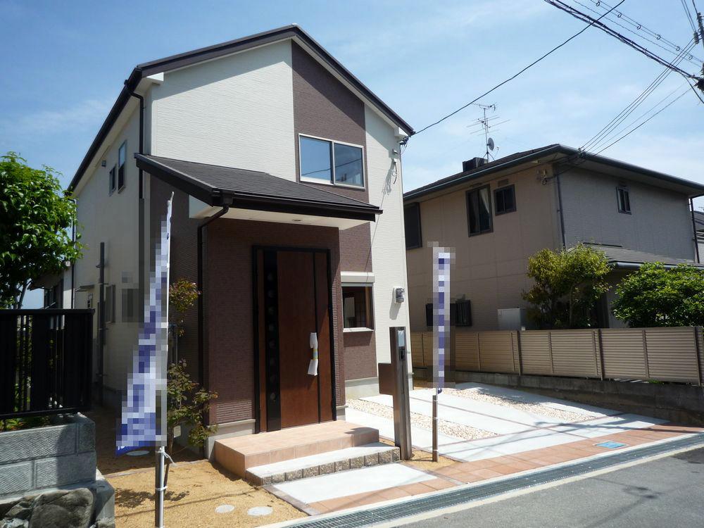 Local appearance photo. Exterior wall siding specification Exterior construction costs included