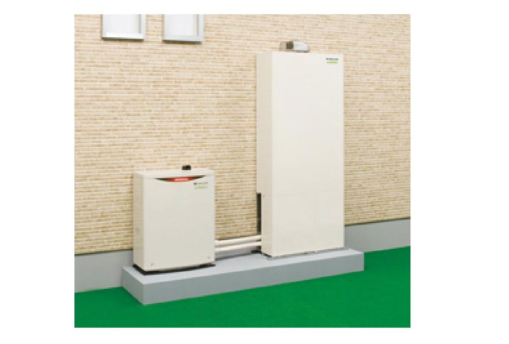 Power generation ・ Hot water equipment. Of course, comfort, ECOWILL attractive also its economy. Make electricity at home, By effectively utilizing the exhaust heat power generation, Reduce utility costs by about 57,000 yen per year. I'm happy every day, Friendly household system.