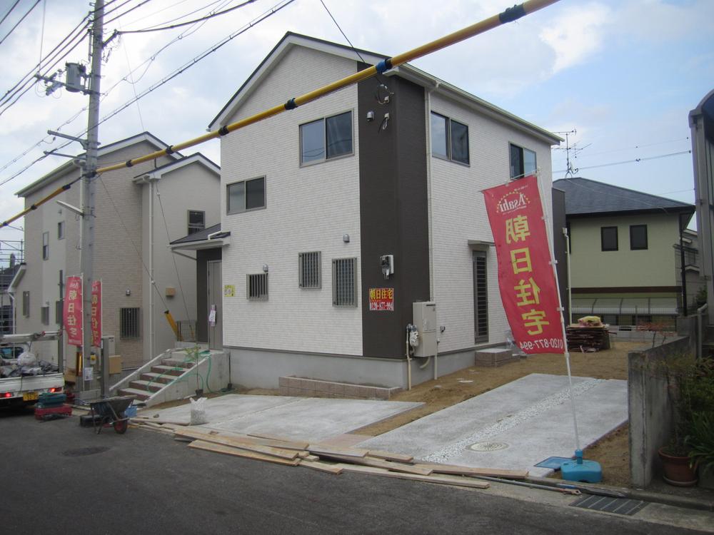 Local appearance photo. Local (July 2013) shooting local photo