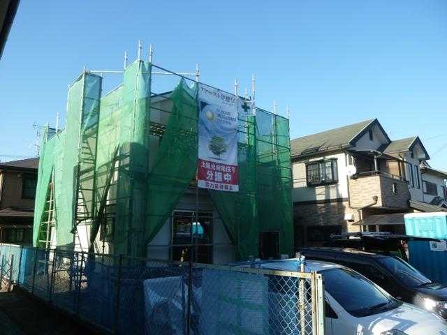 Local appearance photo. Local shooting