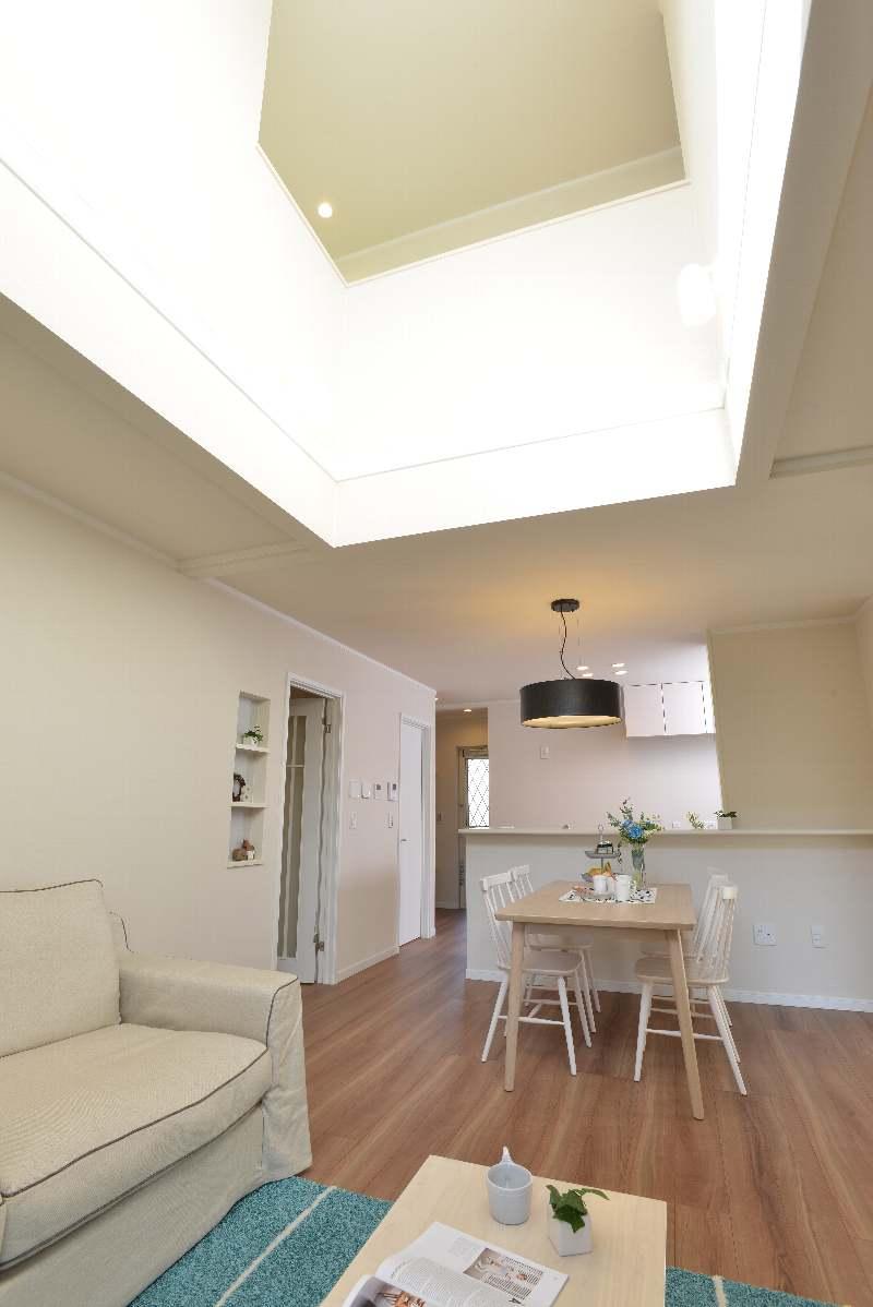 Living. Insert a bright light from a large lighting window, It will produce the open and bright space.