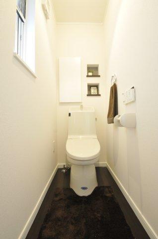 Other Equipment. Compared to conventional products Annual saving of about 13800 yen. ※ Trial calculation conditions: a family of four (two men ・ 2 women) is large once / Man ・ Day, Small 3 times / Man ・ Day calculated in the case of using.