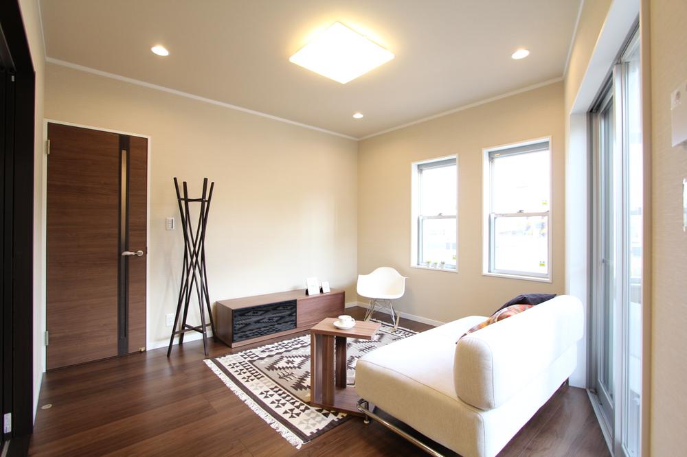 Living. Nagao model house (No. 13 locations)