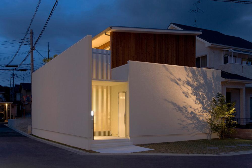 Same specifications photos (appearance). Appearance in consideration of the privacy that does not Ukagaemasu appearance in from the outside. Plus the warmth even in the outer wall of the natural wood is sharp Same specifications appearance