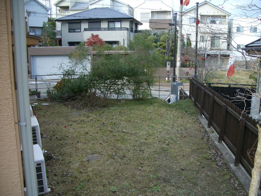 Garden. Local (11 May 2013) Shooting