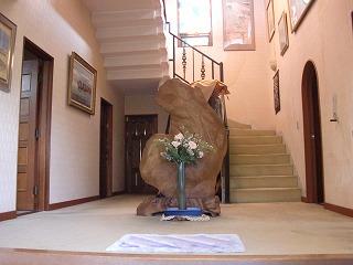 Entrance. Local (July 2013) Shooting