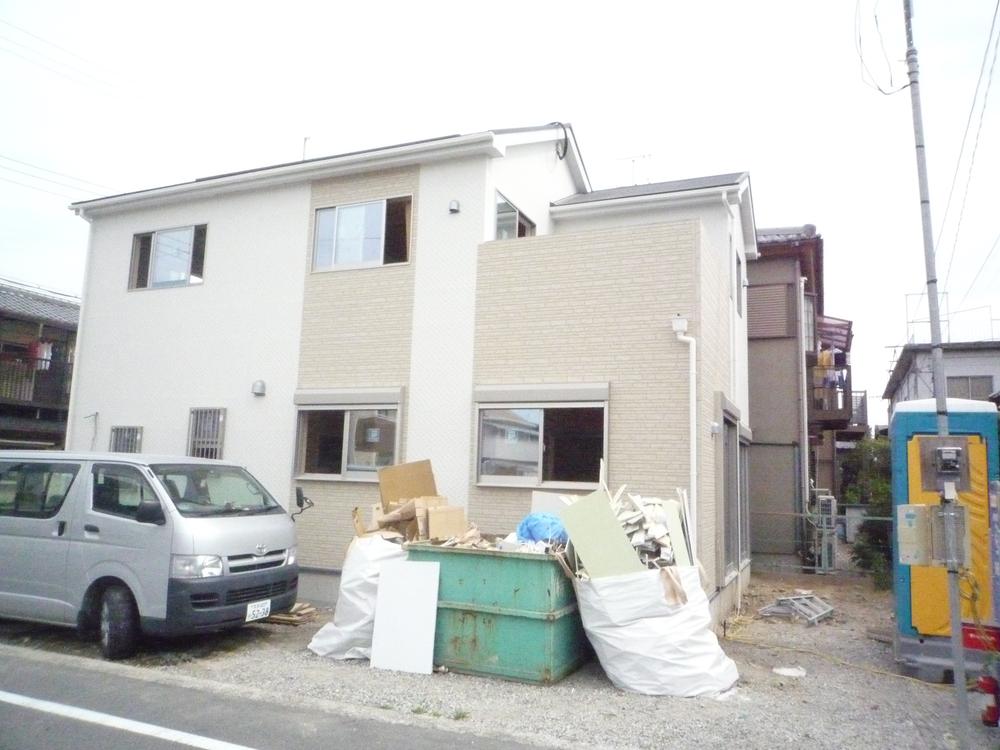 Local appearance photo