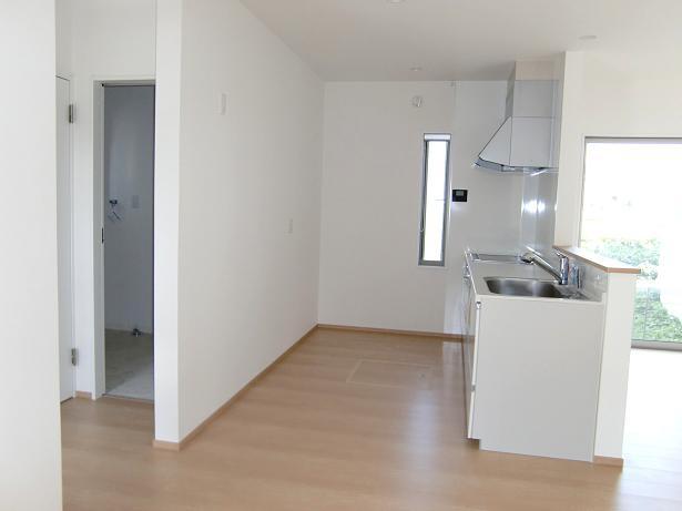 Kitchen. Indoor (September 2013) Shooting