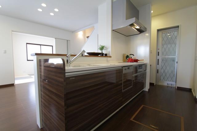 Other.  ■ System kitchen ■ 