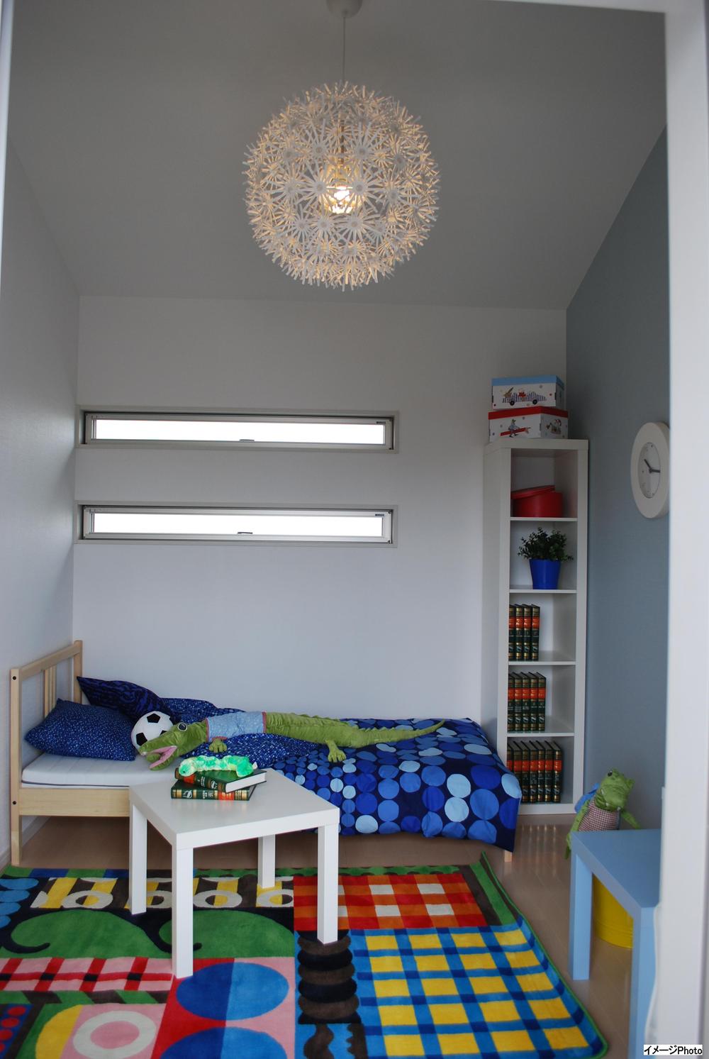 Non-living room. Free Plan: Western-style