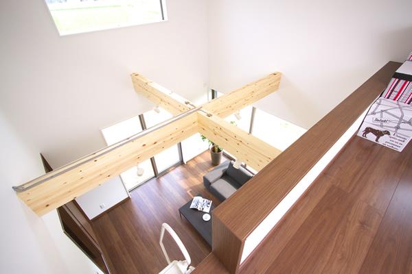 Other introspection. Model house in the "smart house Futagami Station archetypes Town". Landscape that looked at the living room from the second floor in the second floor specification in. 