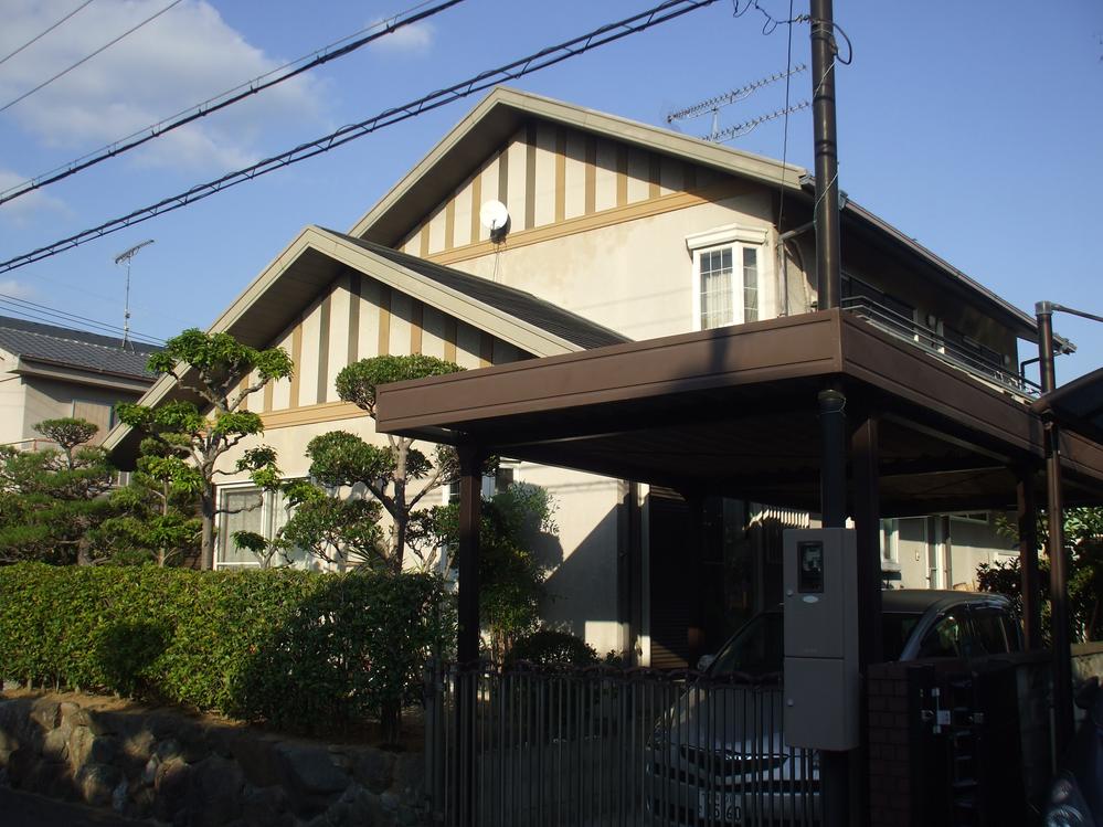 Local appearance photo. Local (10 May 2013) Shooting