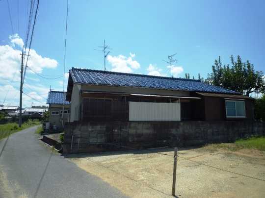 Local land photo. Taking the property from the south