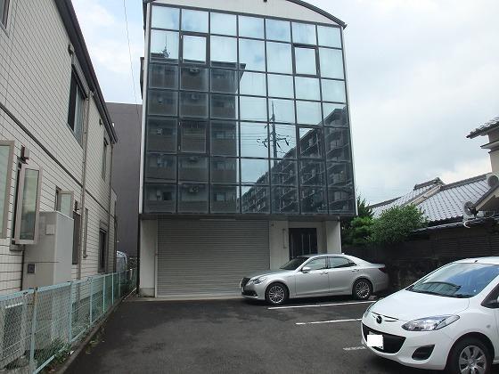 Parking lot. Local (August 2013) Shooting