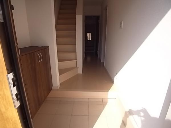 Same specifications photos (Other introspection). Same specifications entrance