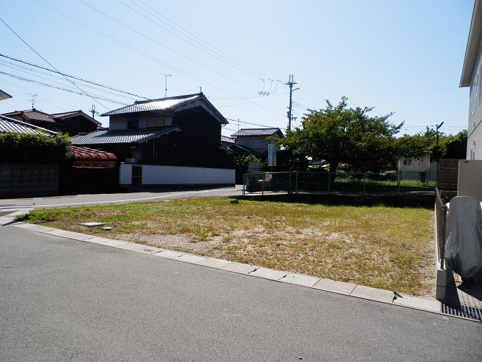 Local photos, including front road