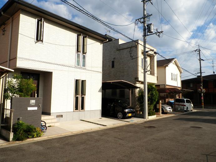 Sale already cityscape photo. Sale already the city average