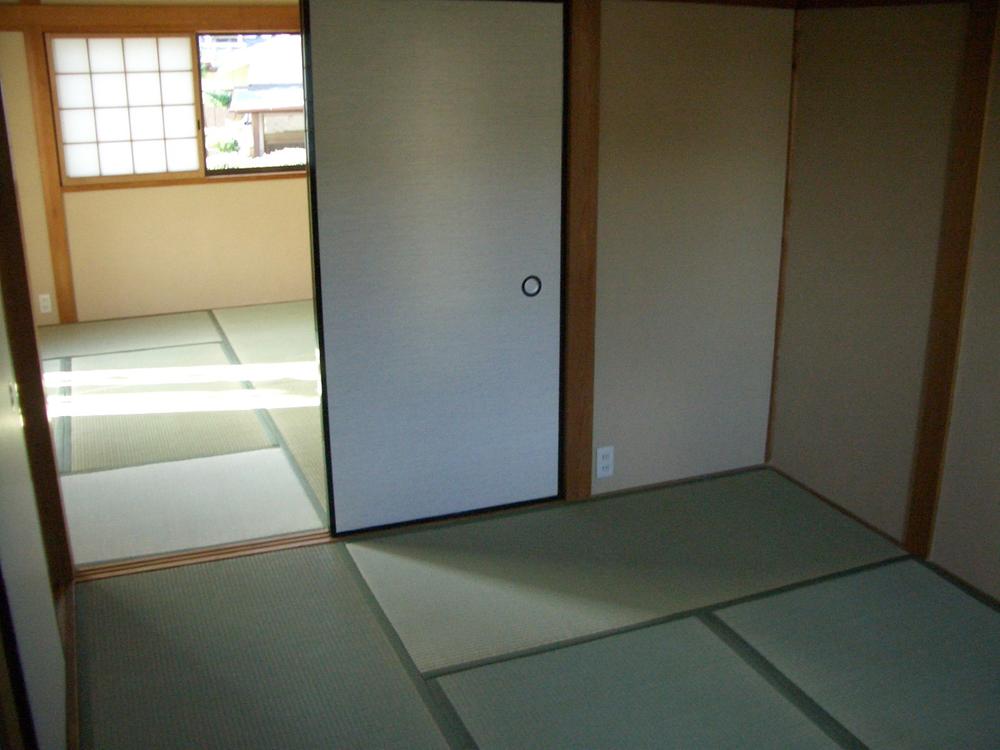 Non-living room. Indoor (11 May 2013) Shooting