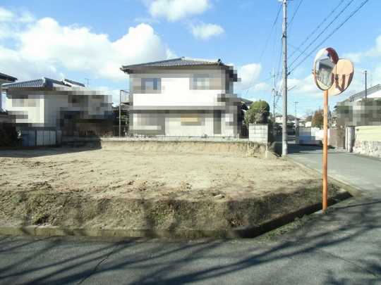 Local land photo. Exterior Photos