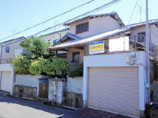 Local appearance photo