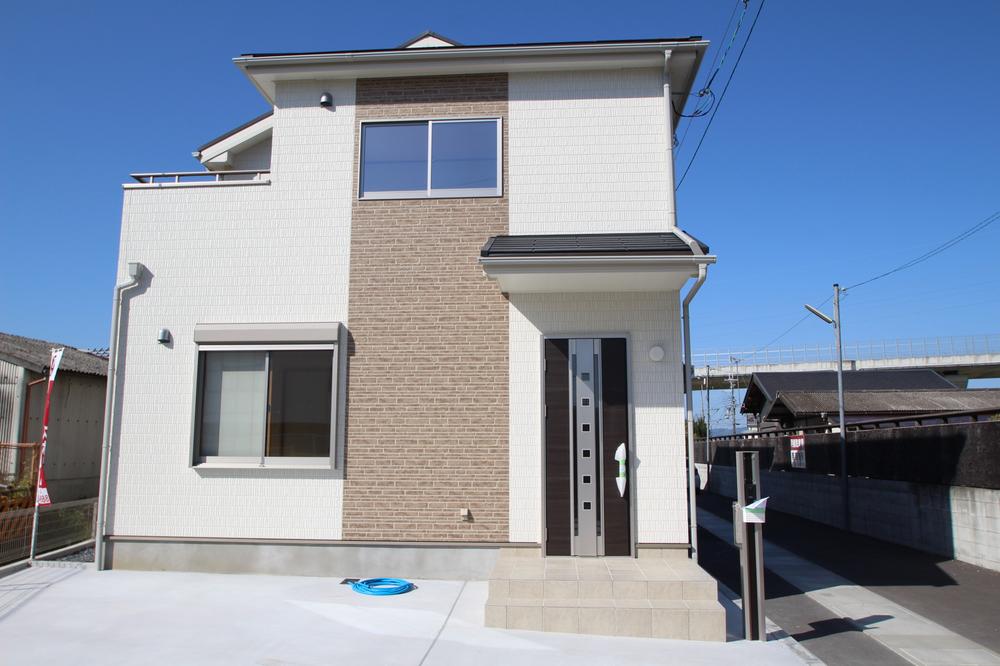 Rendering (appearance). ( 3 Building) Rendering