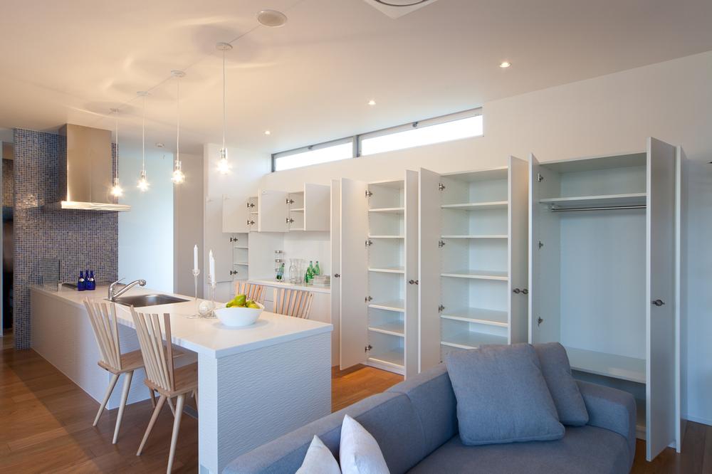 Other Equipment. Cup board capable of storage of large capacity