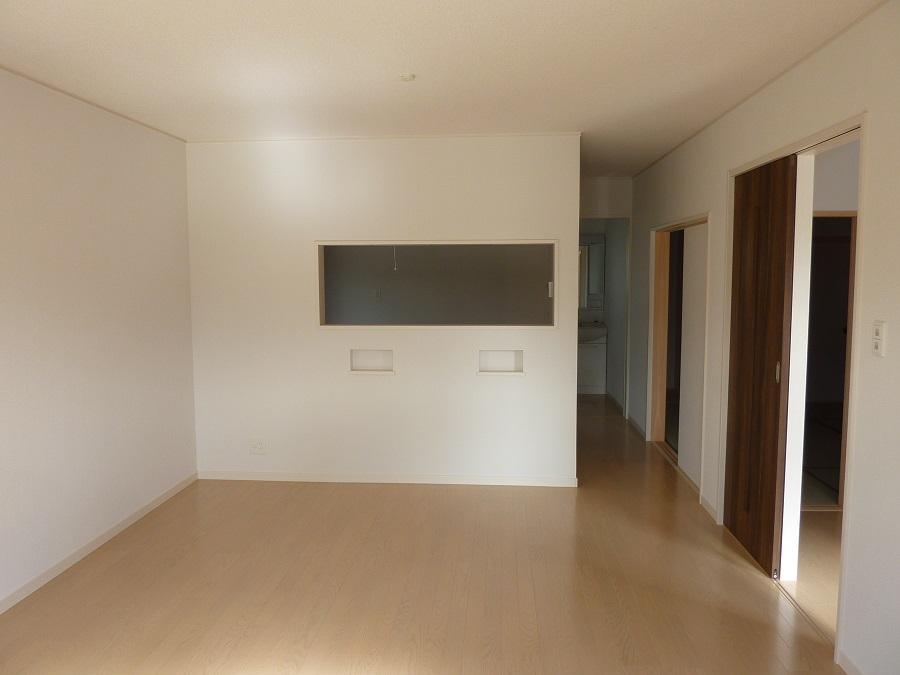 Same specifications photo (kitchen). LDK16 Pledge