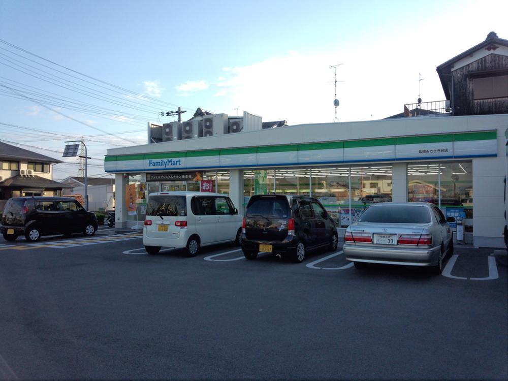 Convenience store. 240m to FamilyMart