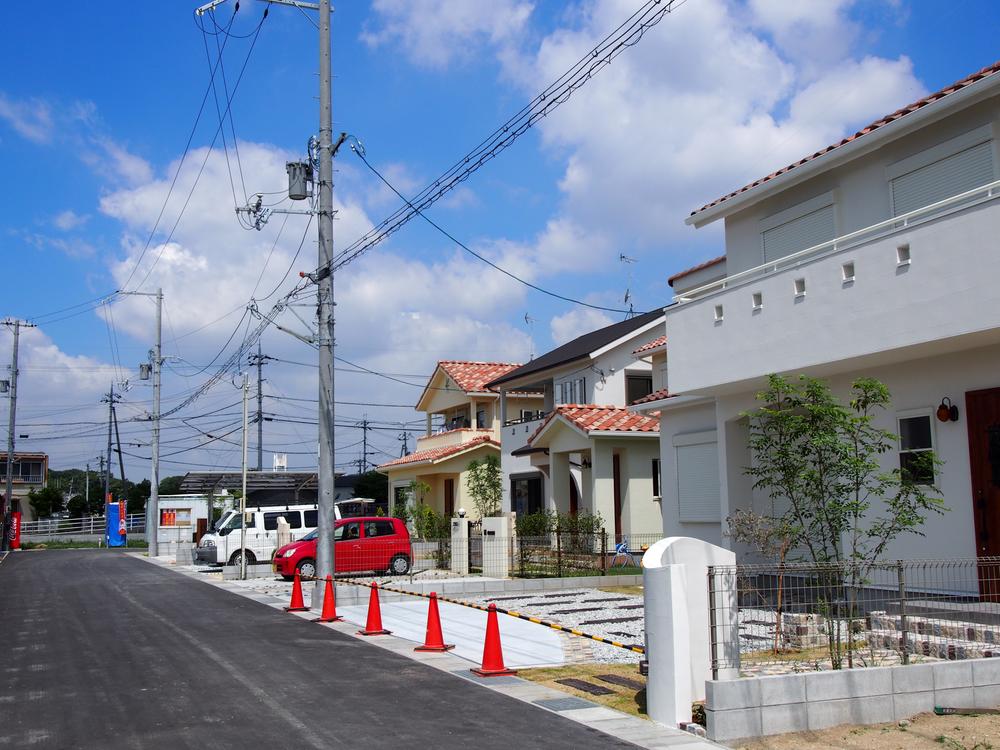 Local photos, including front road