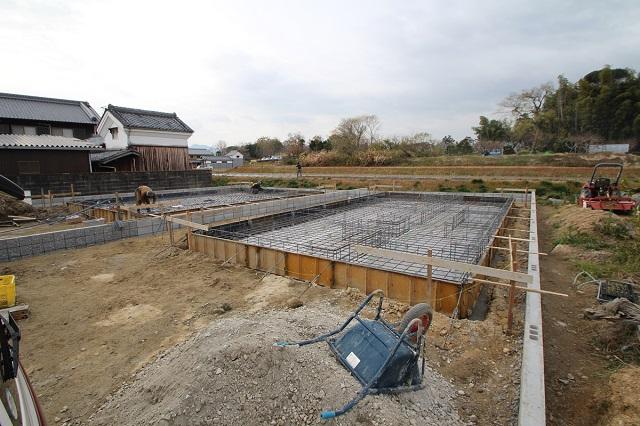 Local appearance photo. Local (12 May 2013) Shooting