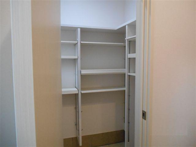 Receipt. Indoor shooting