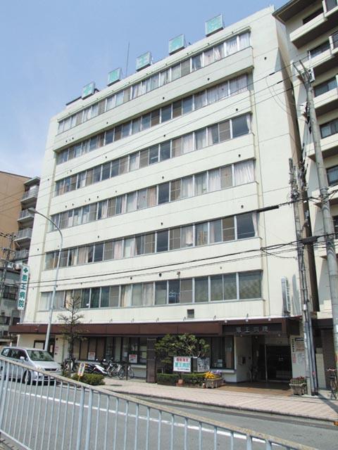 Hospital. HateMegumikai King Hui of Wei to the hospital 1490m emergency medical care, etc., In order to protect the health of local residents, Is a hospital facility which aims to fine medical care in close contact with the local community. 