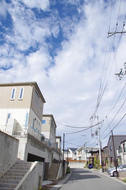 Local photos, including front road. Local (10 May 2013) Shooting